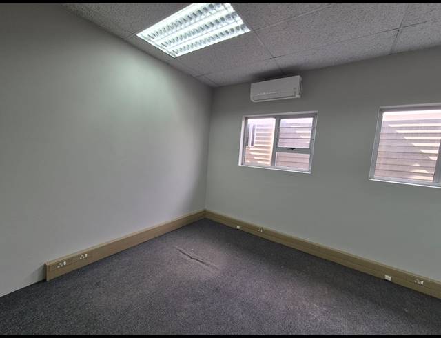 1,505M² BUSINESS TO LET IN VAALPARK